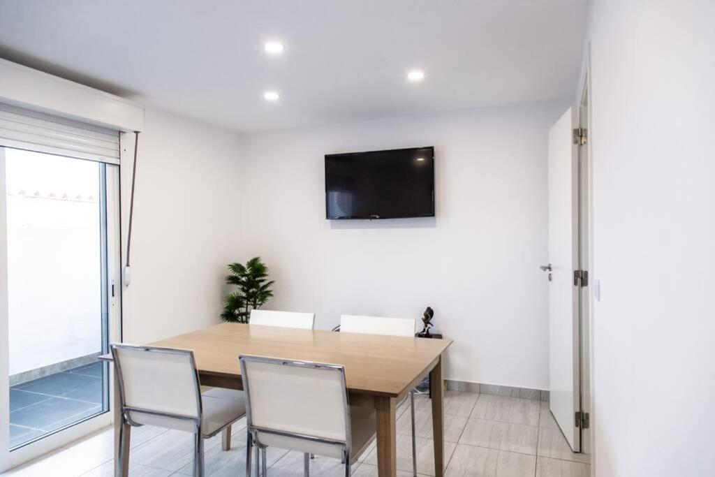 Remodeled Apartment In The City Center. Faro Exterior photo